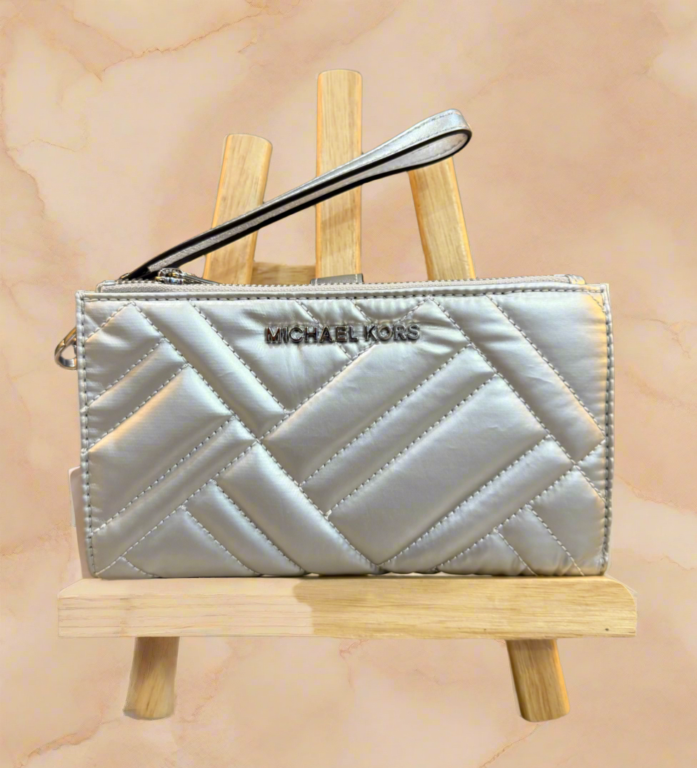 MICHAEL KORS LARGE DOUBLE ZIP BIFOLD MOBILE WRISTLET WALLET