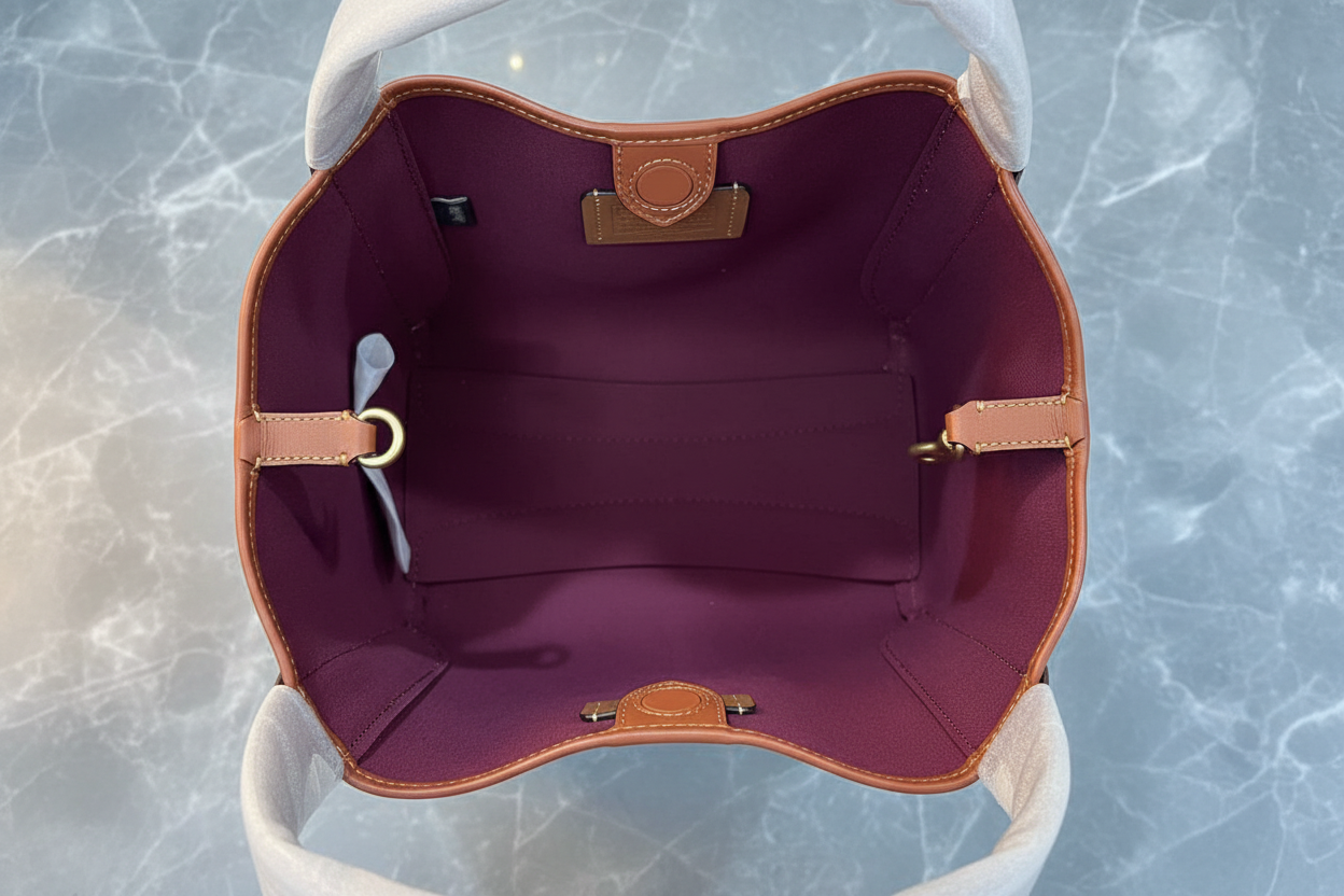 COACH HADLEY HOBO 21 - SIGNATURE CANVAS TAN RUST