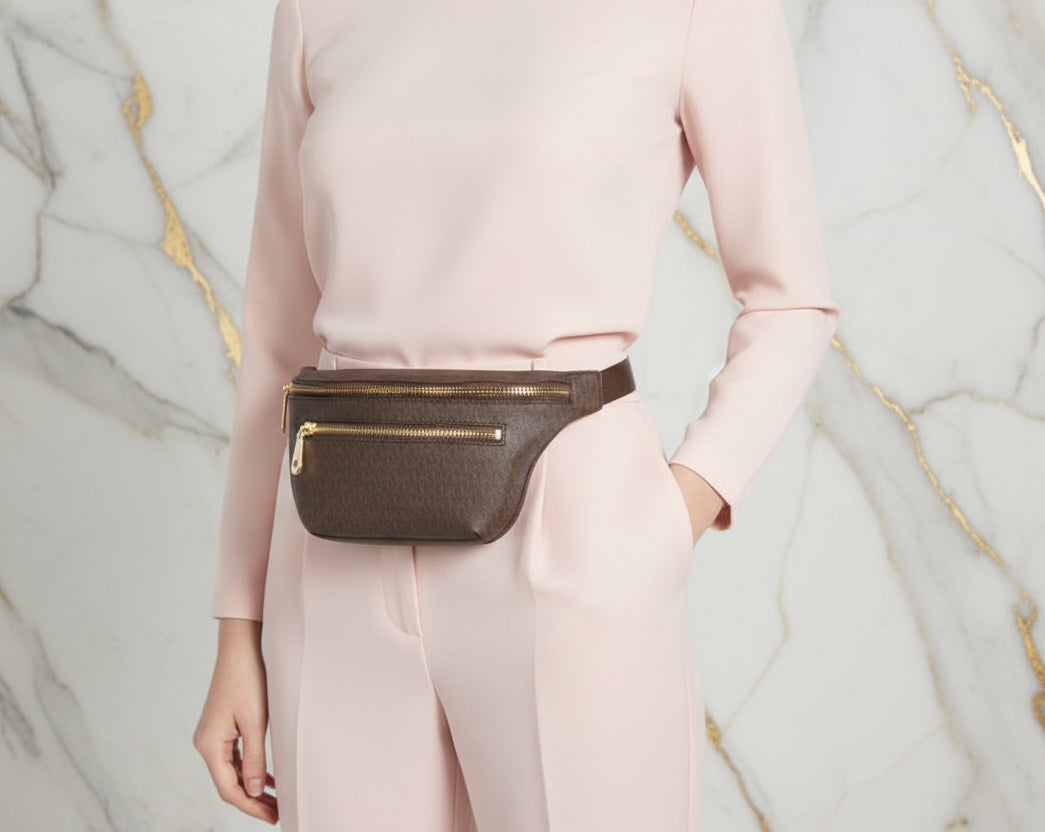MICHAEL KORS FANNY PACK LOGO SLIM