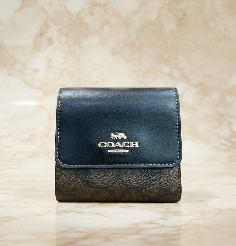 COACH SMALL TRIFOLD WALLET