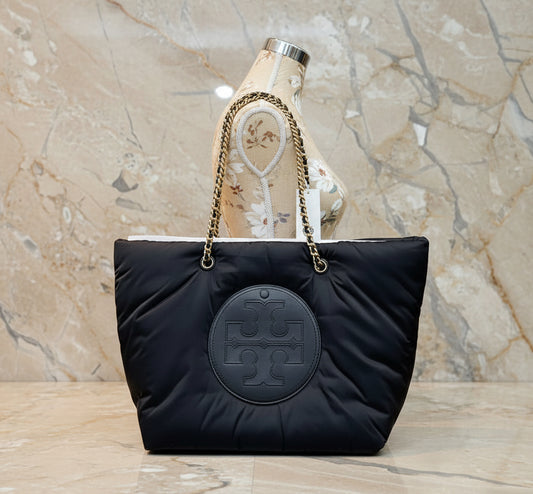 حقيبة تسوق توري بورش إيلا بوبي ذات سلسلة إغلاق مغناطيسية - أسود