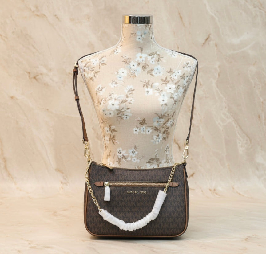 MICHAEL KORS JET SET LOGO CHAIN CROSSBODY SMALL IN SIGNATURE BROWN
