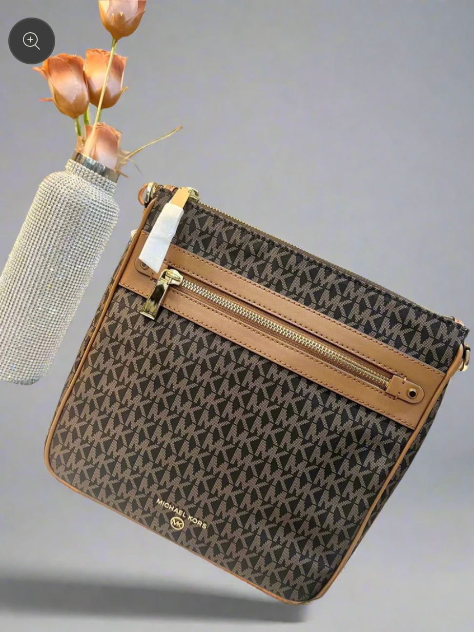 MICHAEL KORS CHARM NORTH/SOUTH CROSSBODY
