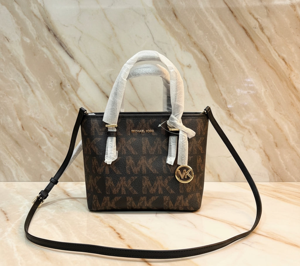 MICHAEL KORS JET SET TRAVEL ZIP TOTE XS LOGO BLACK BROWN COLOR