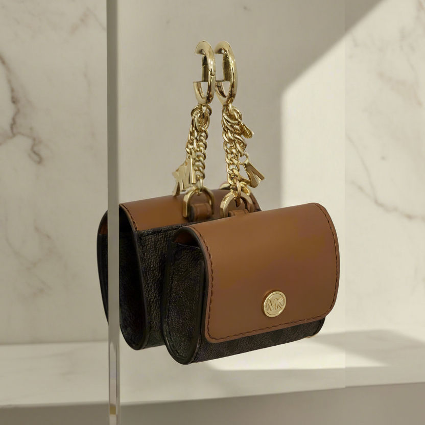 MICHAEL KORS AIRPOD CASE