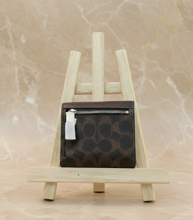 COACH MILA SMALL TRIFOLD WALLET - MAPLE COLOR SIGNATURE
