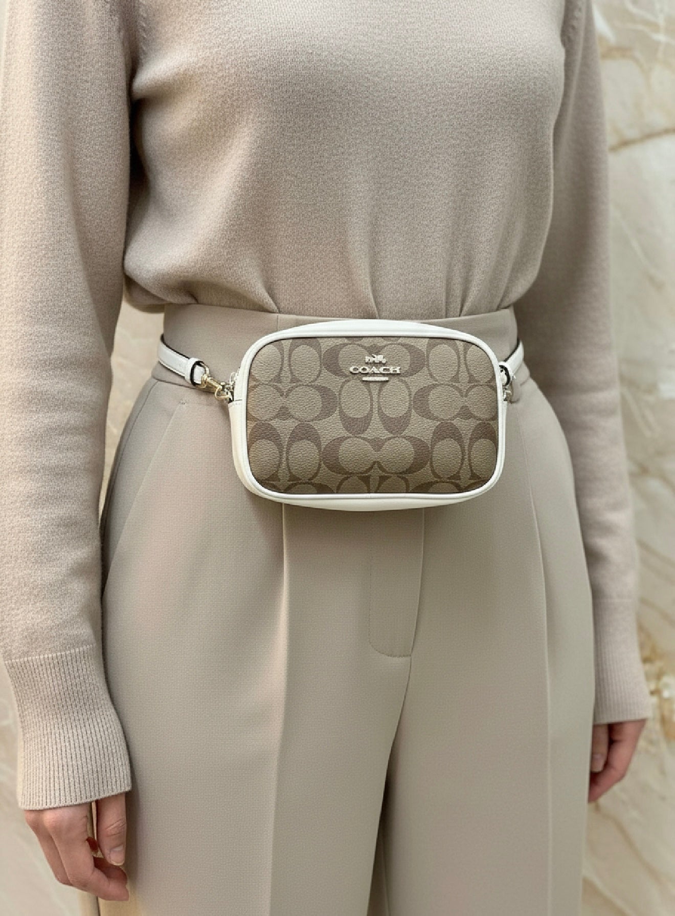 COACH 3 in 1 CONVERTIBLE CROSSBODY/BELTBAG/BODY BAG ( 1 CROSSBODY STRAP ONLY ) IN SIGNATURE KHAKI/IVORY