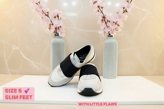 MICHAEL KORS TRAINER SHOES - WITH FLAWS - SEE PHOTOS