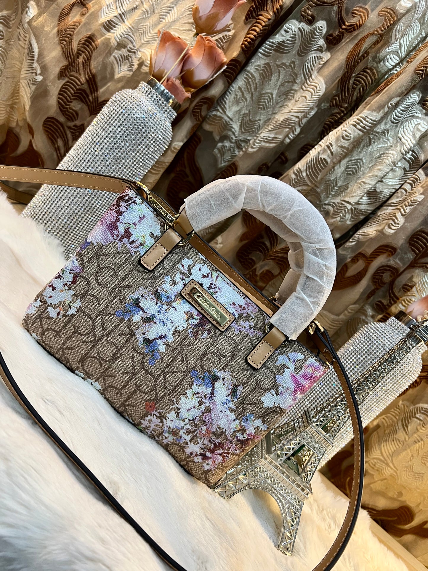 CALVIN KLEIN MINI SATCHEL LOGO FLORAL