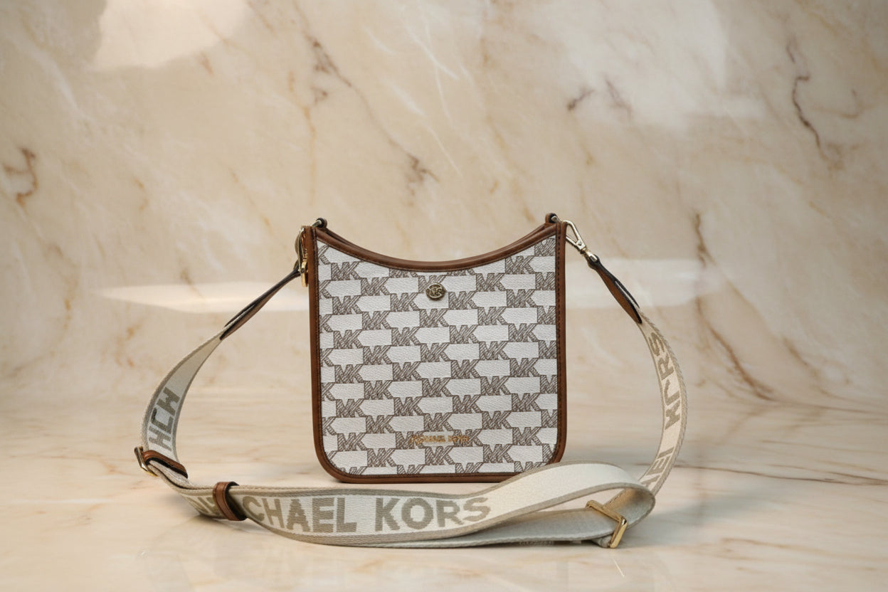 MICHAEL KORS BRYLE SMALL LOGO CANVAS MESSENGER CROSSBODY BAGS