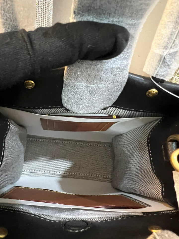 COACH CASHIN MINI TOTE - BLACK ( BOUTIQUE STORE )