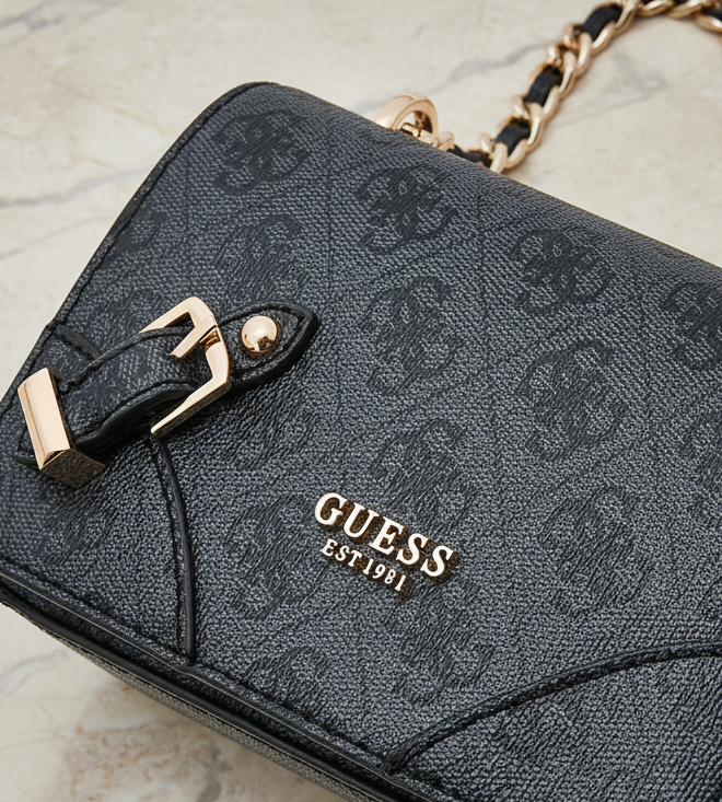 حقيبة كروس بودي صغيرة من GUESS MINI DIDI