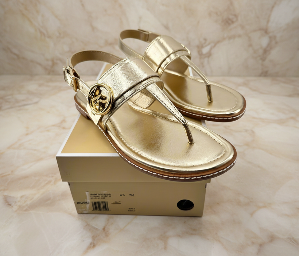 MICHAEL KORS FLAT SHOES - GOLD