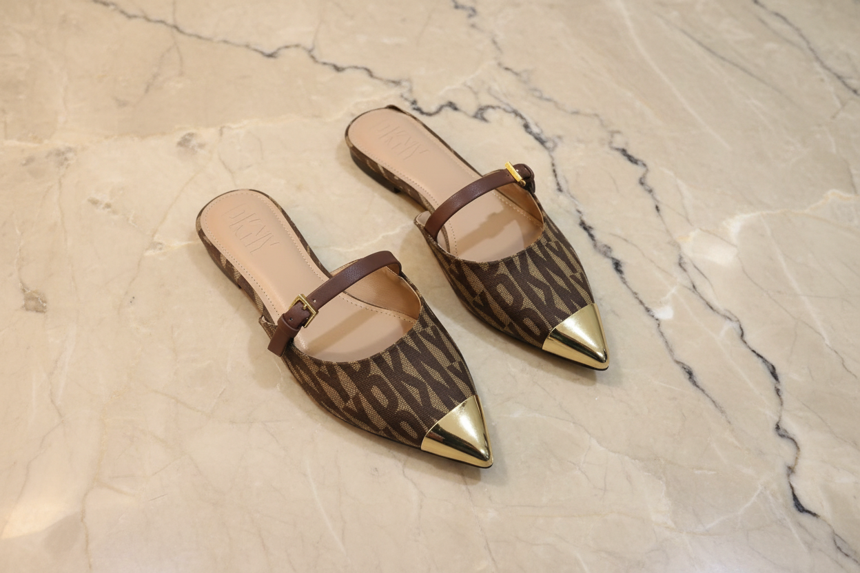 DKNY FLAT SHOES