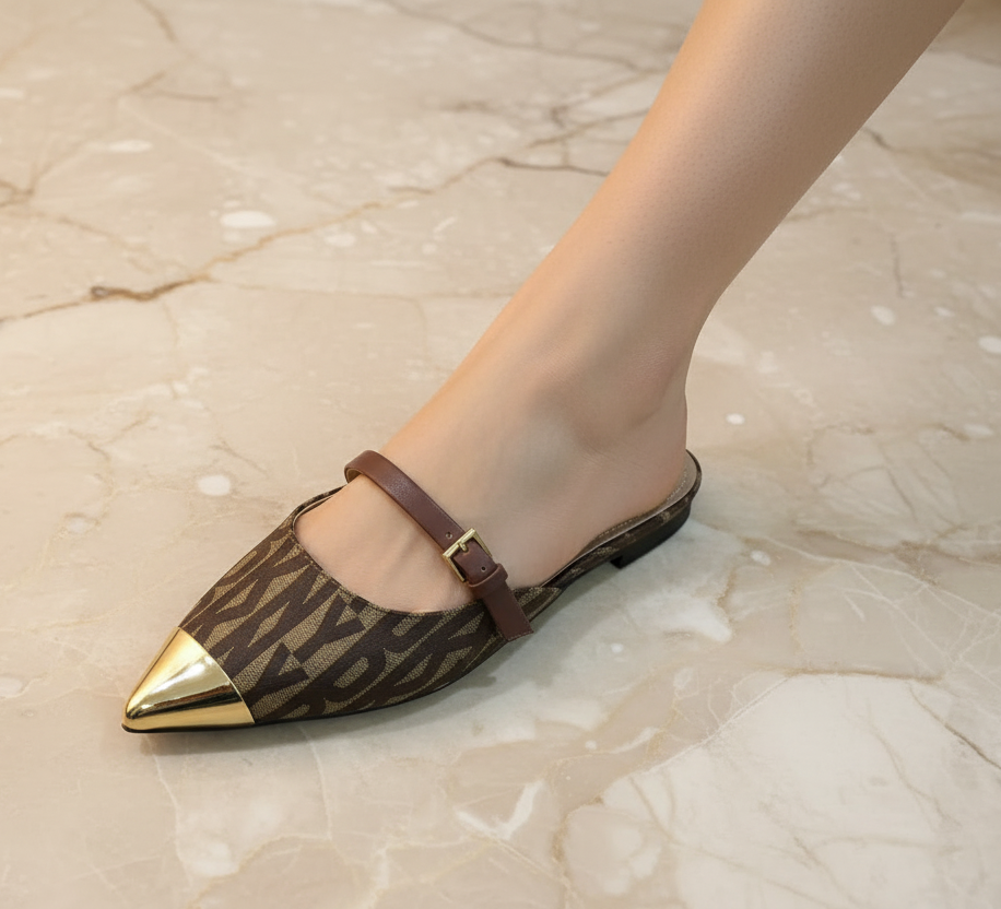 DKNY FLAT SHOES