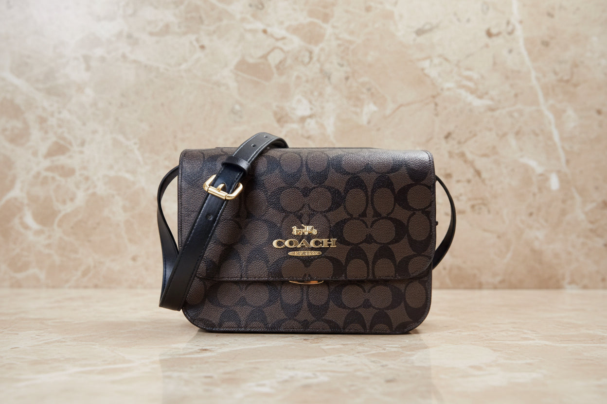 COACH BRYNN FLAP IN SIGNATURE CANVAS BROWN BLACK