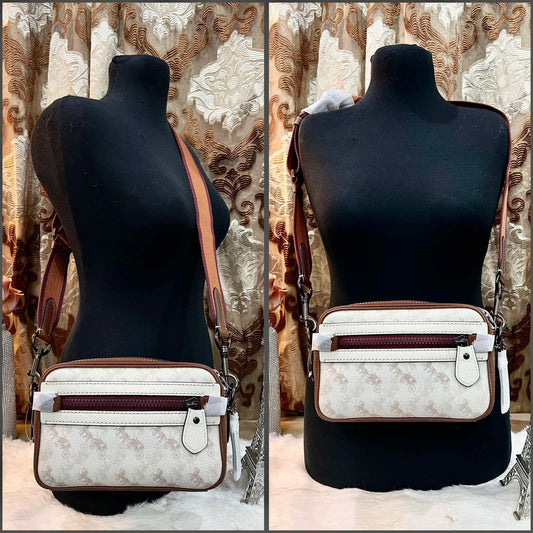 COACH ACADEMY CROSSBODY WITH HORSE & CARRIAGE PRINT