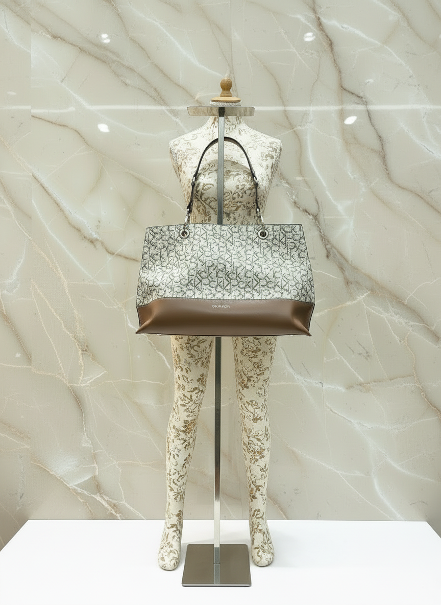 CALVIN KLEIN TOTE IN SIGNATURE LOGO BEIGE/BROWN- XL OPEN WITH LARGE ZIP POUCH & LONG STRAP