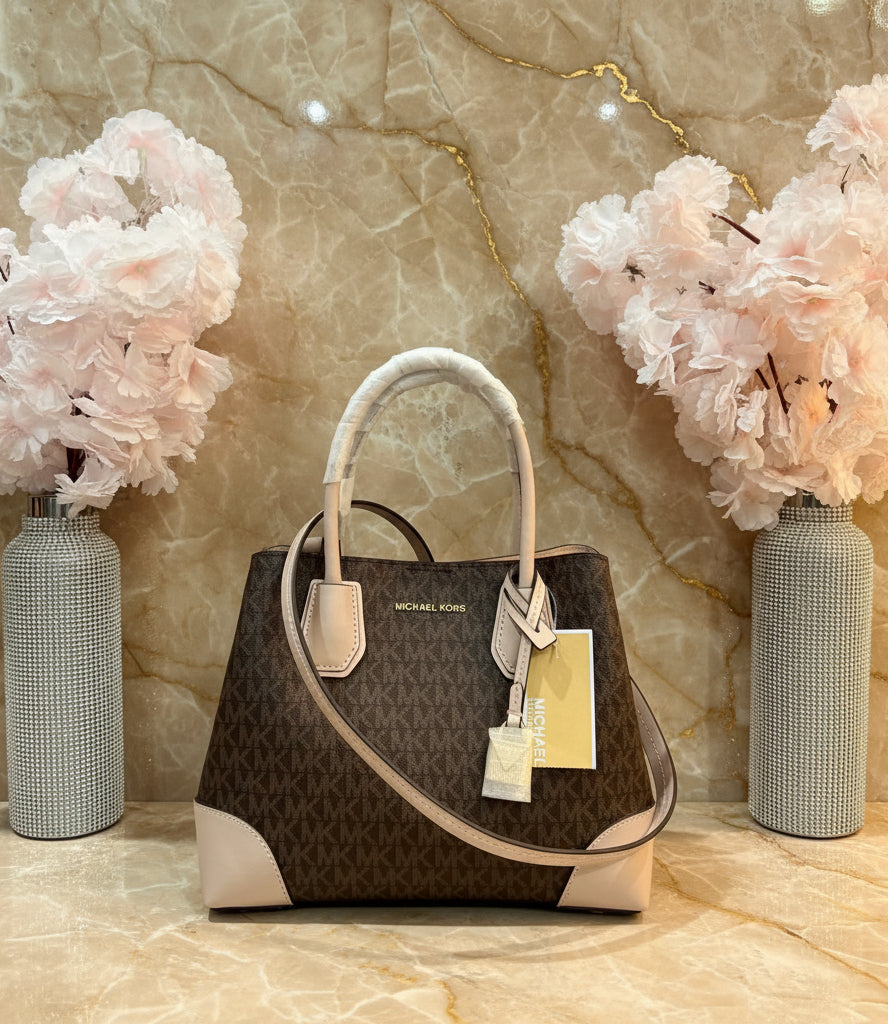 MICHAEL KORS MERCER GALLERY MEDIUM LOGO SATCHEL BAG - BROWN/SOFT PINK