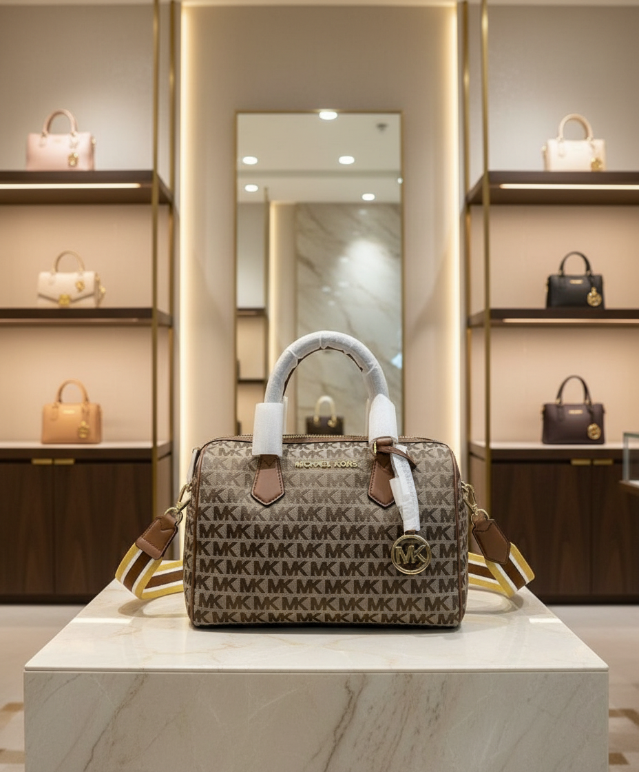 BUNDLE ‼️ MICHAEL KORS BEDFORD DUFFLE LARGE IN SIGNATURE JACQUARD & MEDIUM BIFOLD CORNER ZIP WALLETS