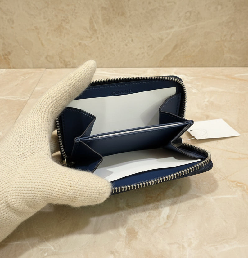 COACH MICRO CARD CASE