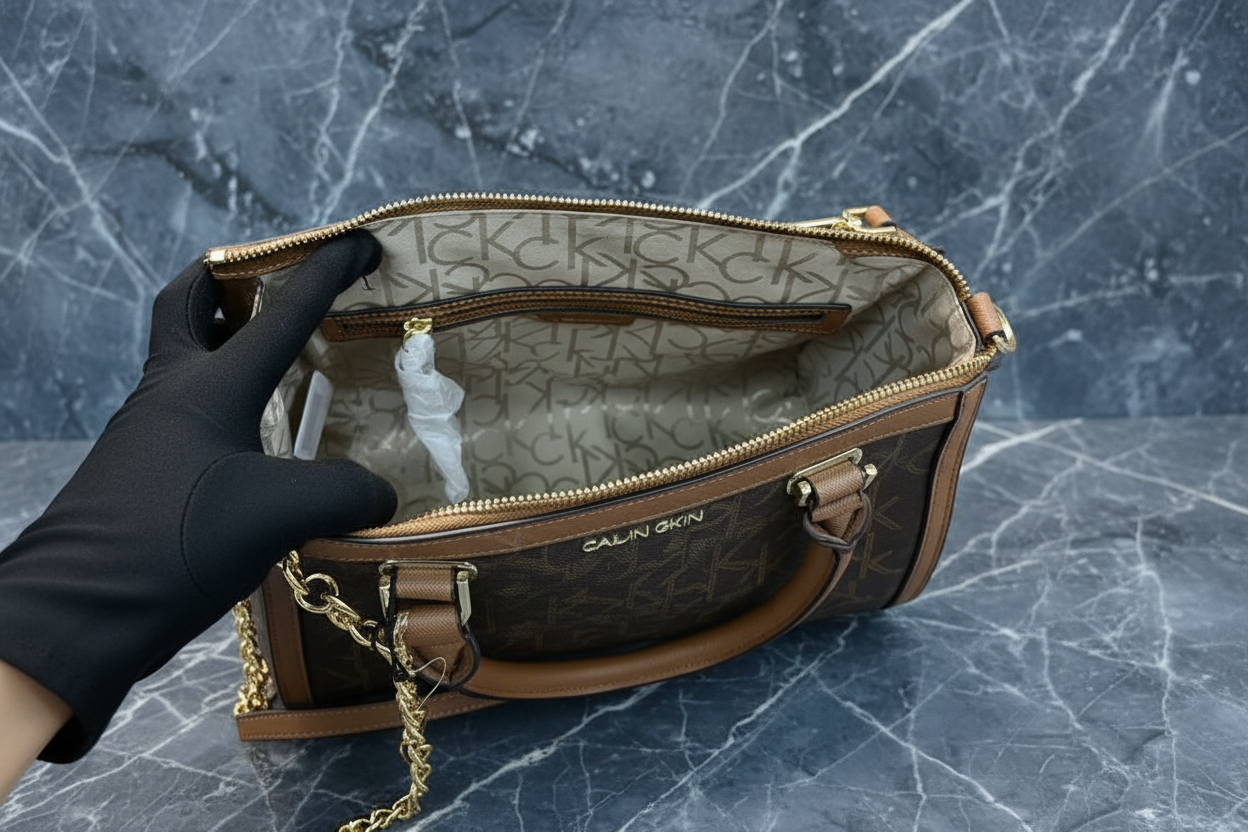 CALVIN KLEIN BUNDLE BAG & LONG WALLET JANAE SATCHEL CROSSBODY BAG IN SIGNATURE BROWN