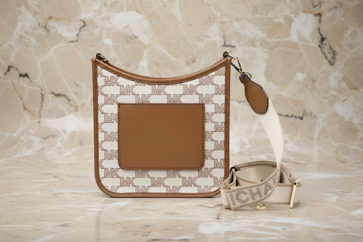 MICHAEL KORS BRYLE SMALL LOGO CANVAS MESSENGER CROSSBODY BAGS