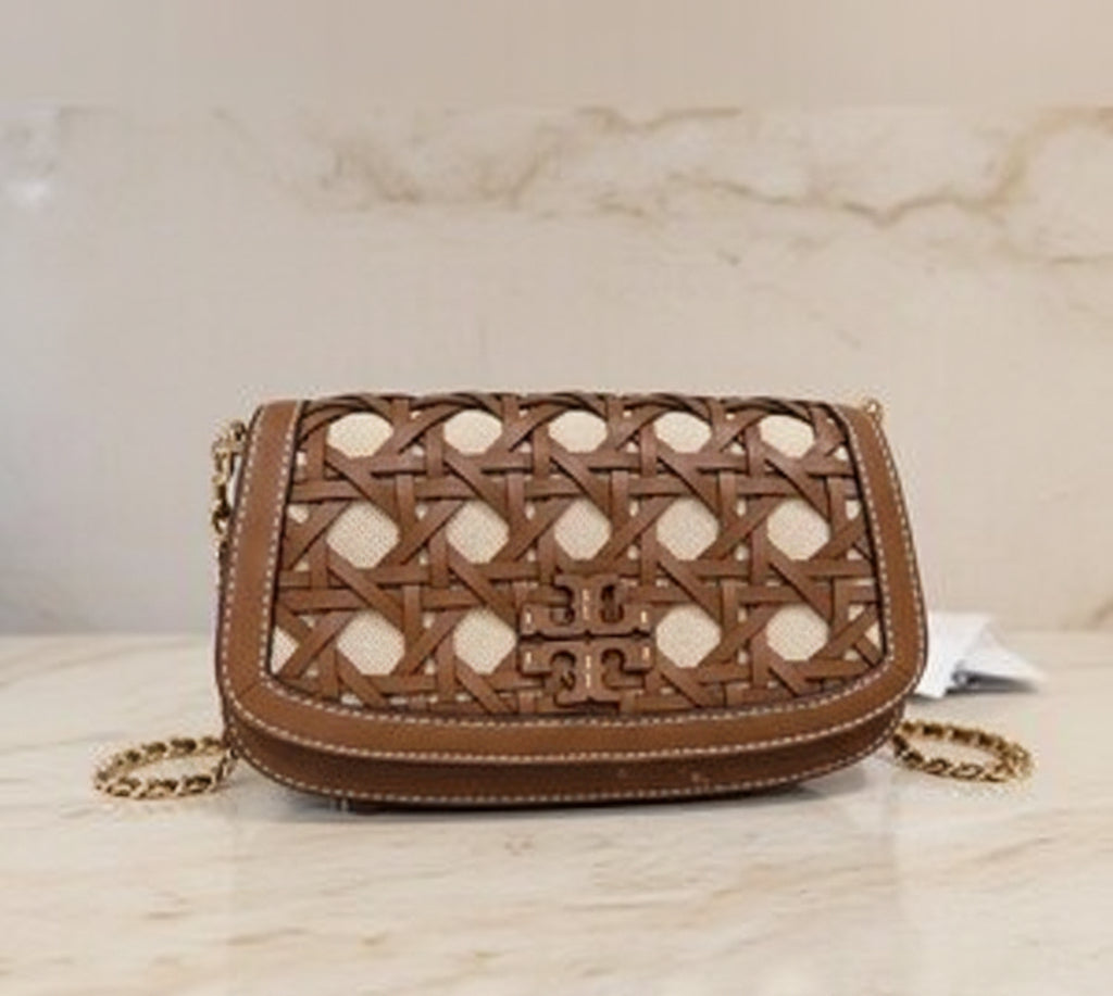 TORY BURCH BRITTEN  BASKET WEAVE CONVERTIBLE CRISSBODY/SHOULDER BAG - MOOSE COLOR