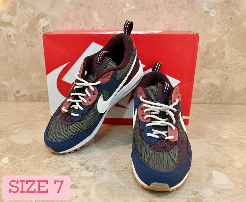 NIKE AIR MAX FUTURA - MEDIUM OLIVE NAVY COLOR ( WOMEN )Size US 7/ EURO 38/ 24CM