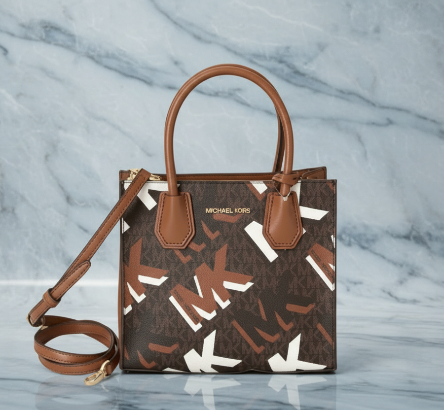 MICHAEL KORS MERCER MEDIUM MESSENGER BAG - LUGGAGE MULTI GRAPHIC LOGO