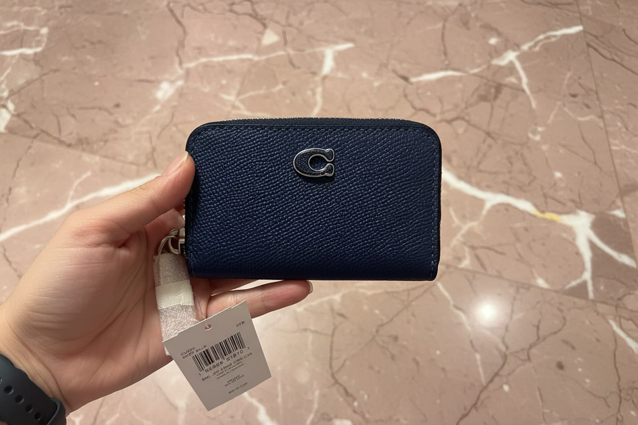 COACH MICRO CARD CASE