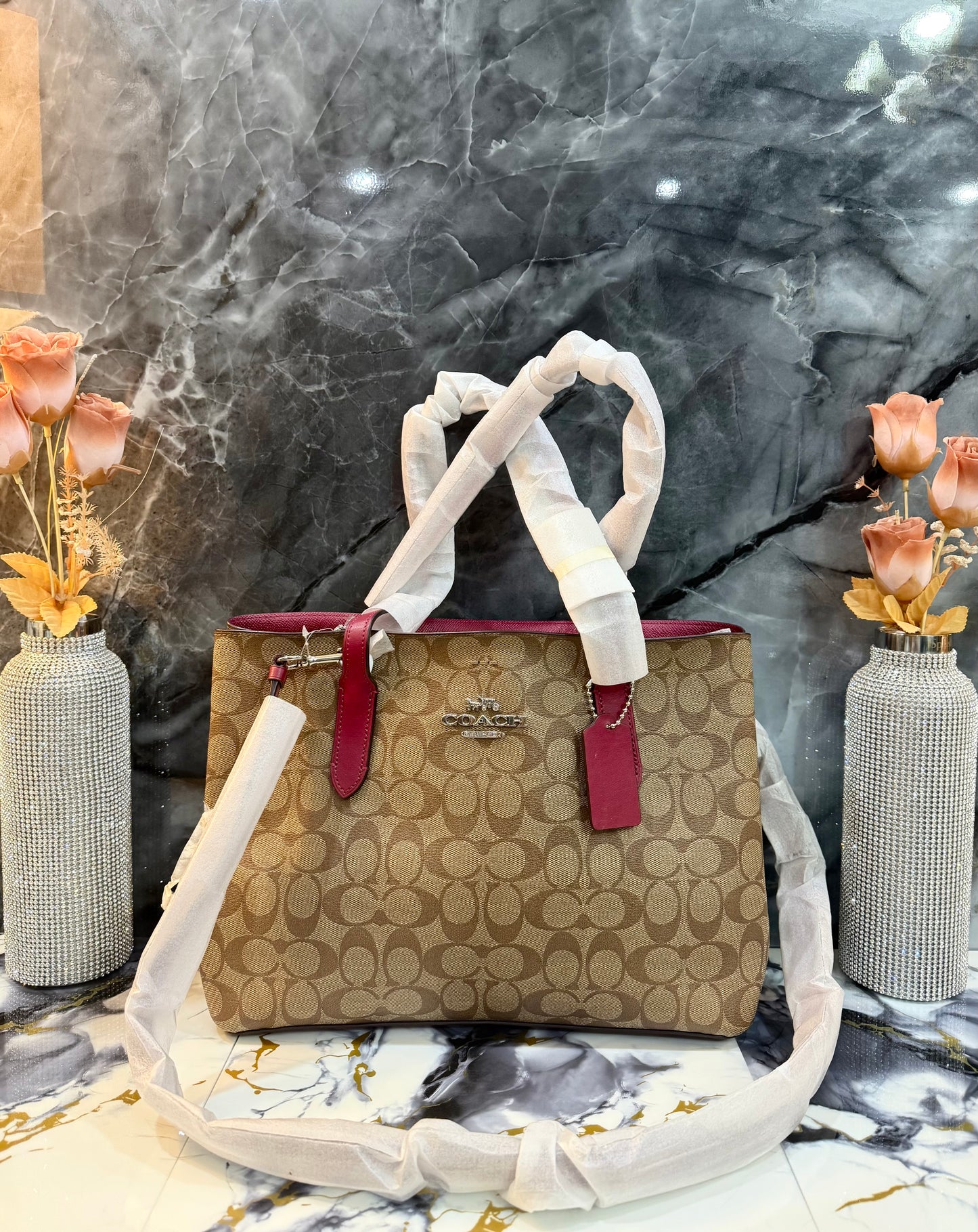 COACH AVENUE CARRYALL IN SIGNATURE BROWN/PINK