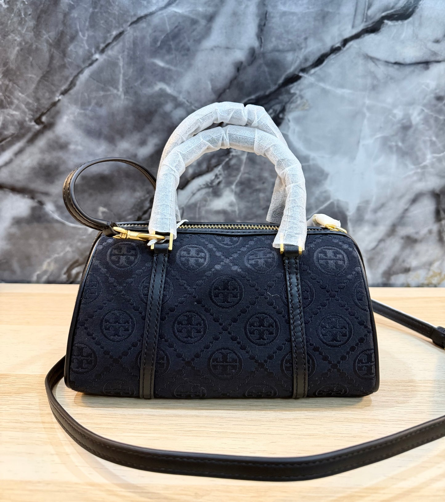 TORY BURCH PETITE JACQUARD T MONOGRAM BARREL - BLACK