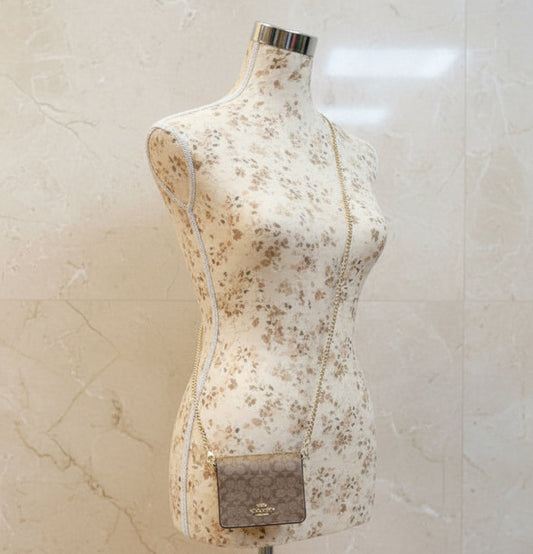 محفظة كوتش مايكرو سلينغ