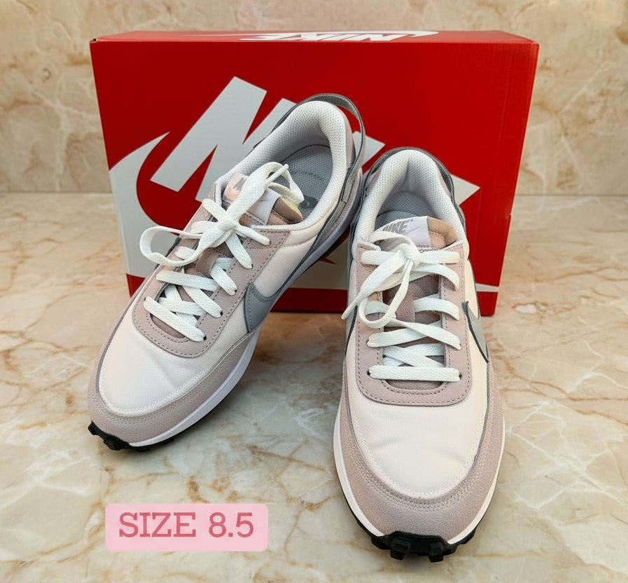 NIKE WAFFLE DEBUT WOMEN’S SHOES - SIZE: US 8.5/EURO 40/25.5CM