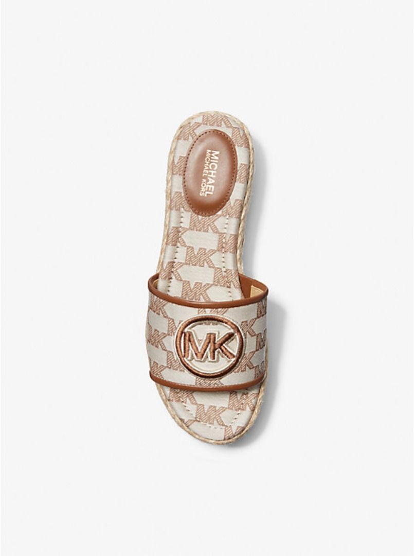 MICHAEL KORS INDIRA WEDGE - JACQUARD BEIGE SIZE 6 CAN FIT TO SIZE 6.5