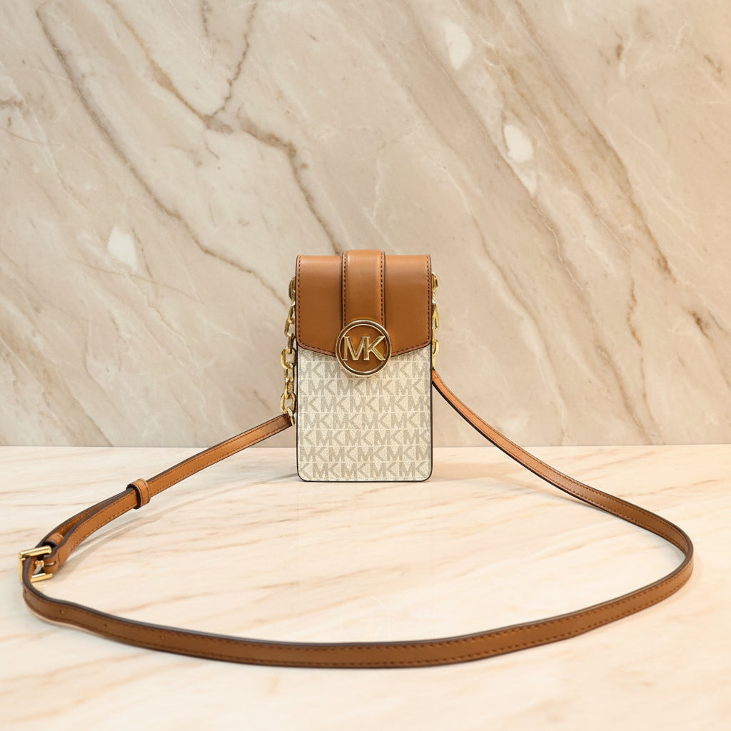 MICHAEL KORS CARMEN SMARTPHONE CROSSBODY