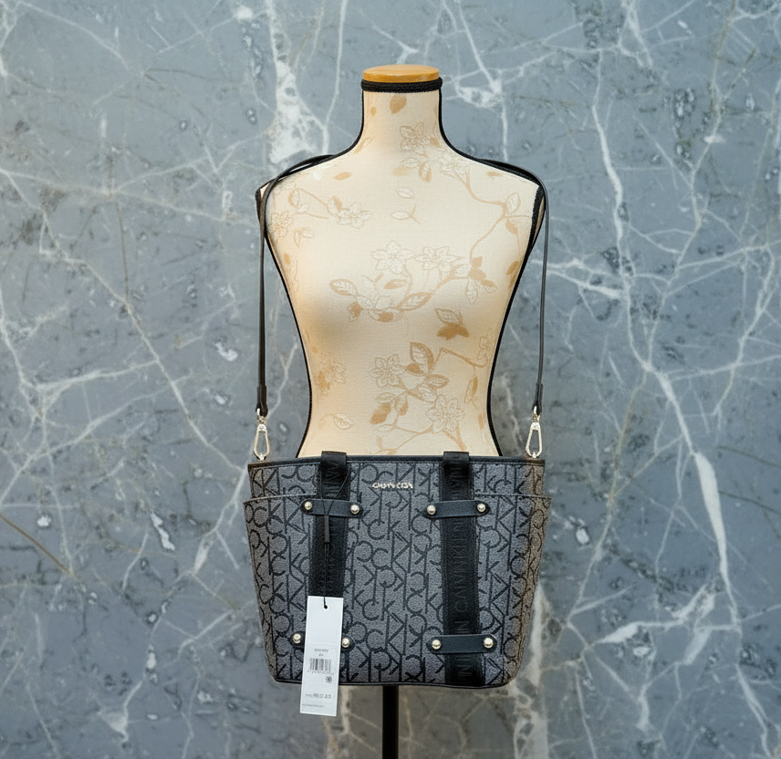 CALVIN KLEIN SATCHEL IN SIGNATURE CHARCOAL BLACK