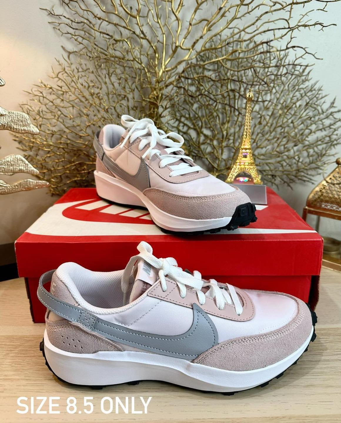 NIKE WAFFLE DEBUT WOMEN’S SHOES - SIZE: US 8.5/EURO 40/25.5CM