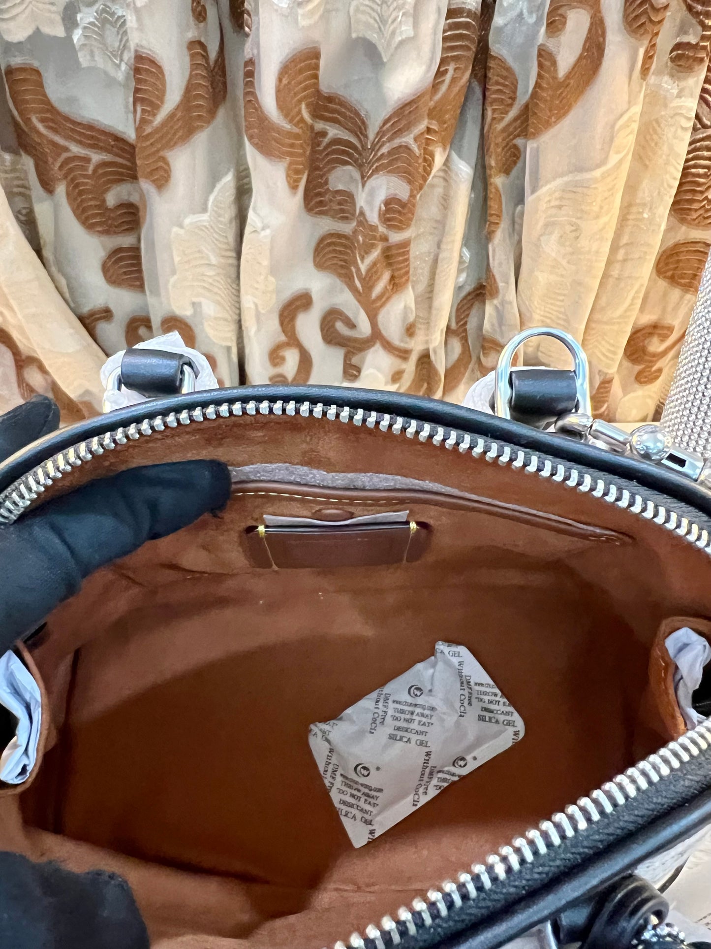 COACH REVEL BAG 24 IN SIGNATURE TEXTILE JACQUARD