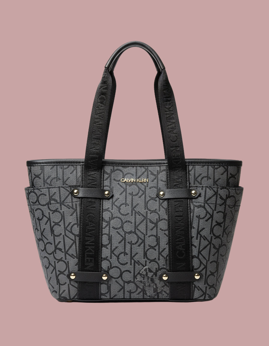 CALVIN KLEIN SATCHEL IN SIGNATURE CHARCOAL BLACK