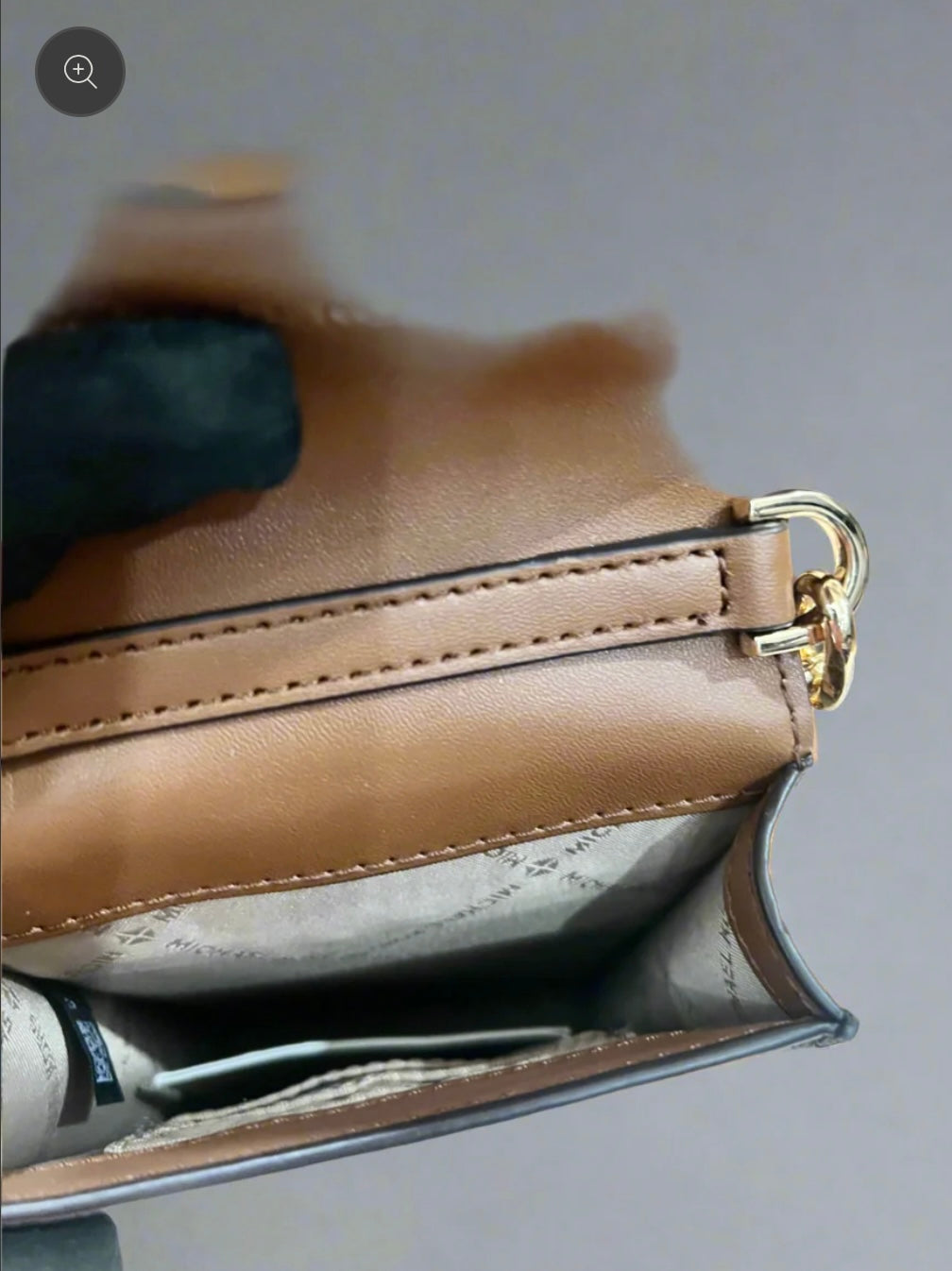 MICHAEL KORS CARMEN CROSSBODY