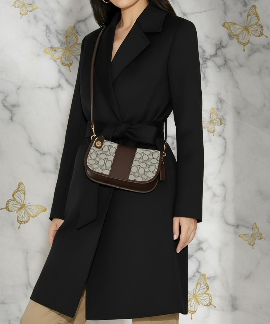 تخفيضات هائلة! ‼️‼️ حقيبة يد من قماش الجاكار من ماركة كوتش - بدون بطاقة السعر