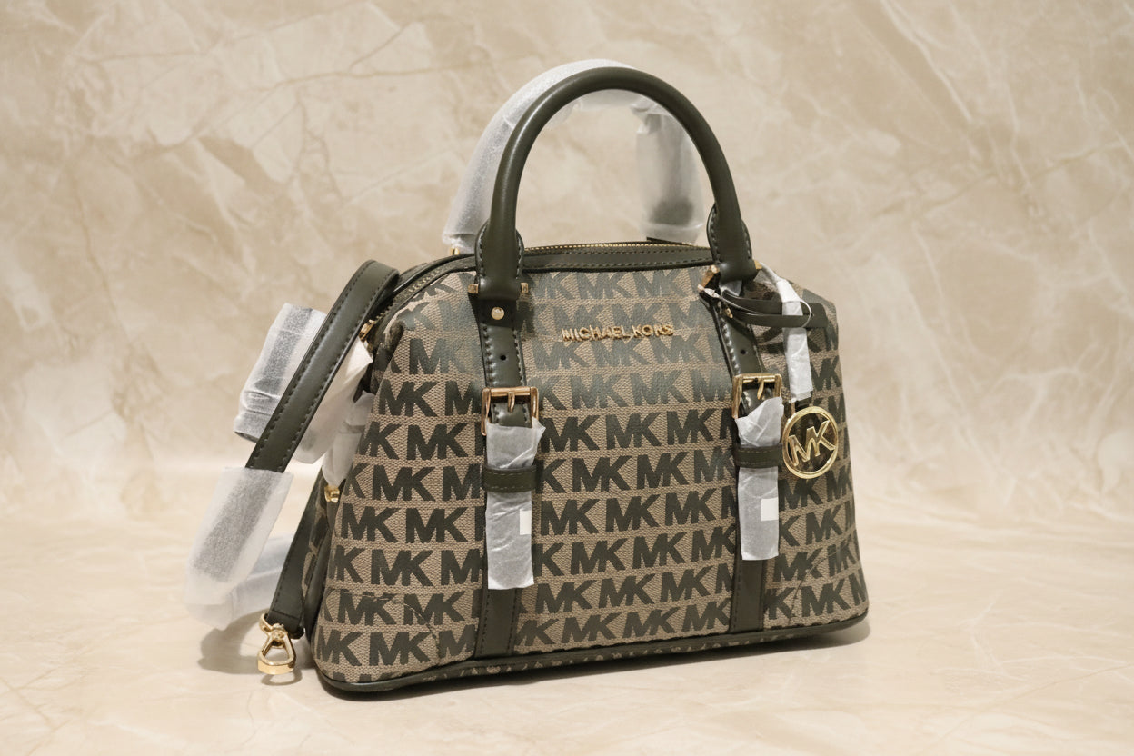 MICHAEL KORS GINGER SIGNATURE SMALL DUFFLE BAG - OLIVE GREEN