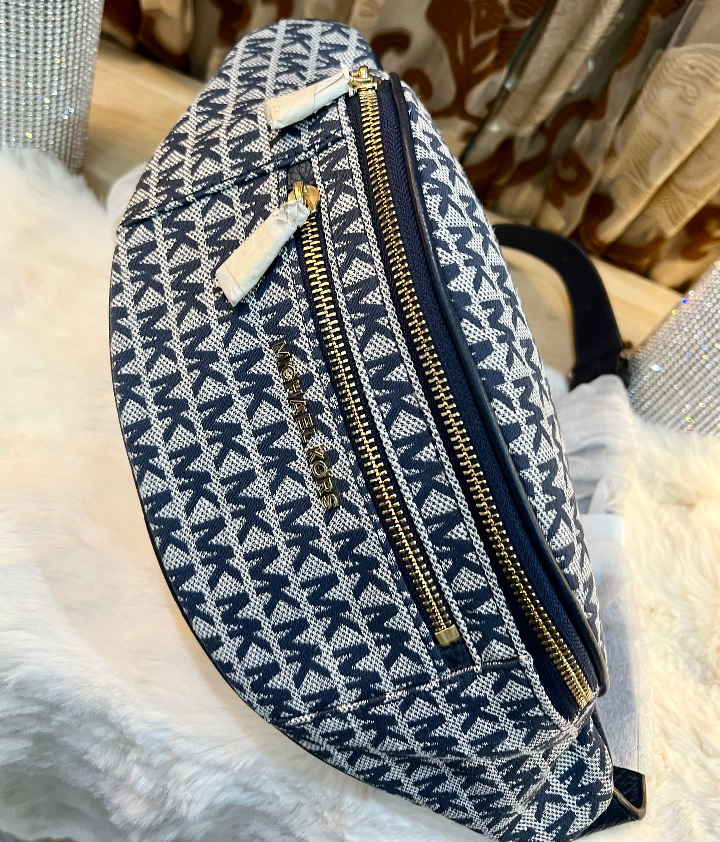 MICHAEL KORS MOTT JACQUARD SIGNATURE WAISTPACK/BELTBAG - NAVY BLUE