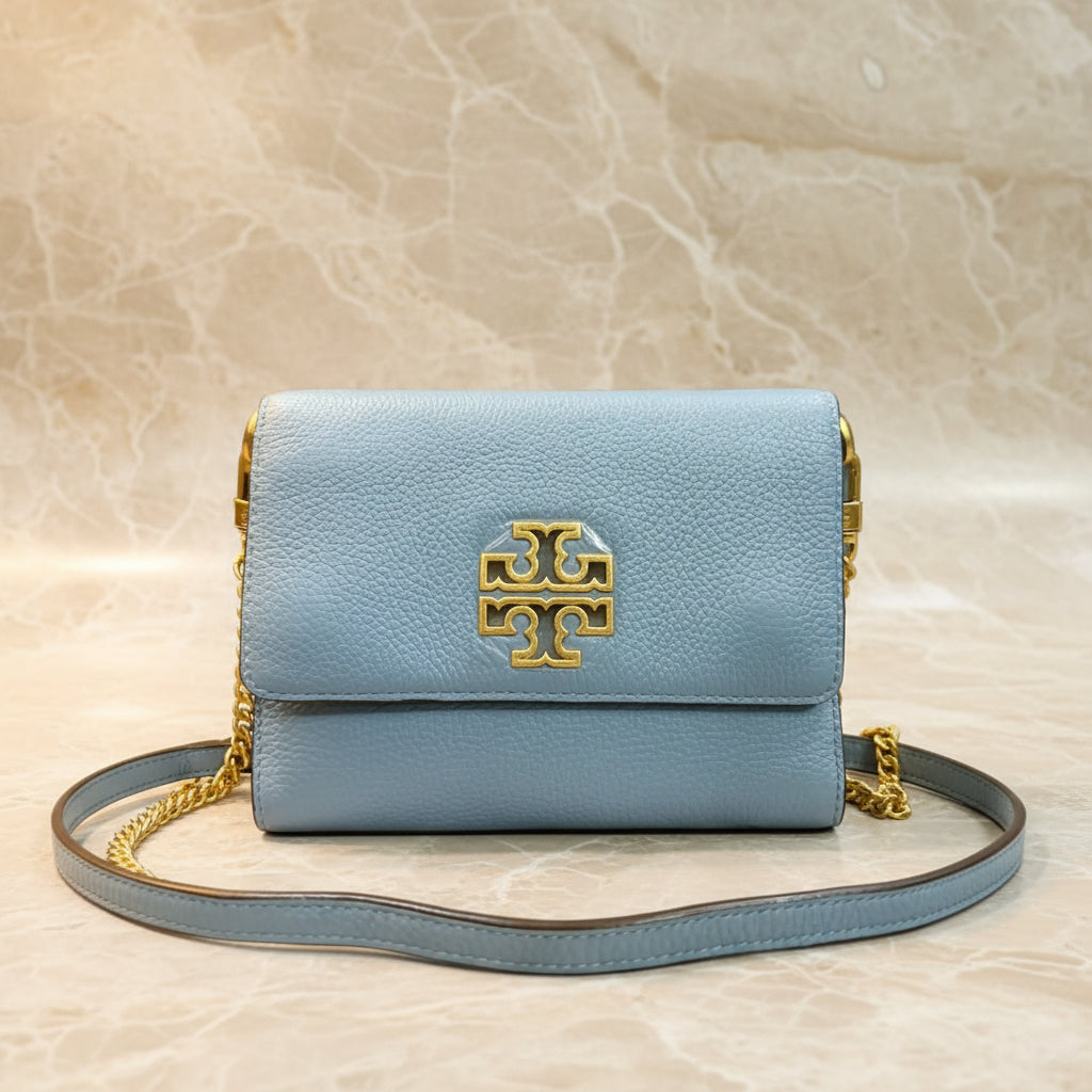 TORY BURCH BRITTEN CONVERTIBLE FLAP CLUTCH / CROSSBODY