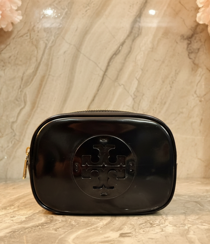 TORY BURCH SMALL ENAMEL COSMETIC POUCH