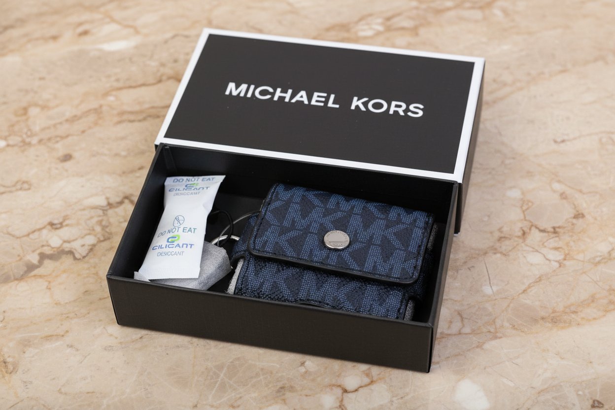 Michael Kors Unisex Expandable Airpod/ Earbud Case MK Signature Admiral In Gift Box