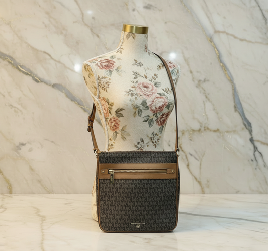 MICHAEL KORS CHARM NORTH/SOUTH CROSSBODY