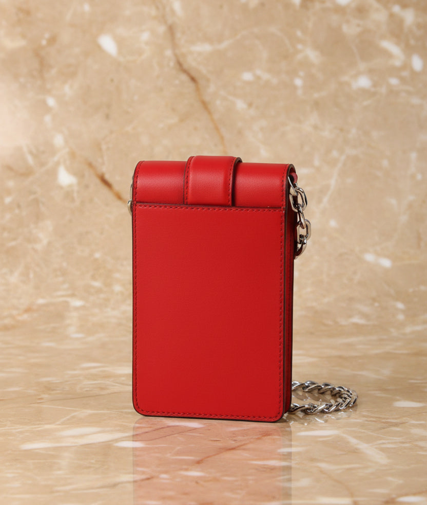 MICHAEL KORS CARMEN SMARTPHONE CROSSBODY - RED